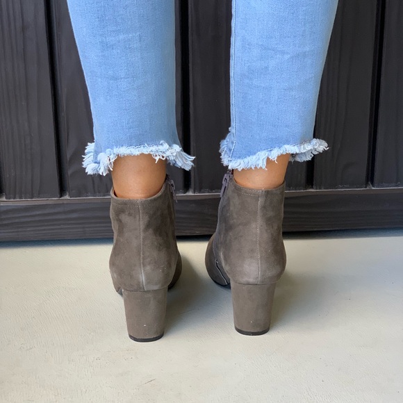 Comfortable Butter Soft Calf Leather Ankle Booties - Picture 3 of 4